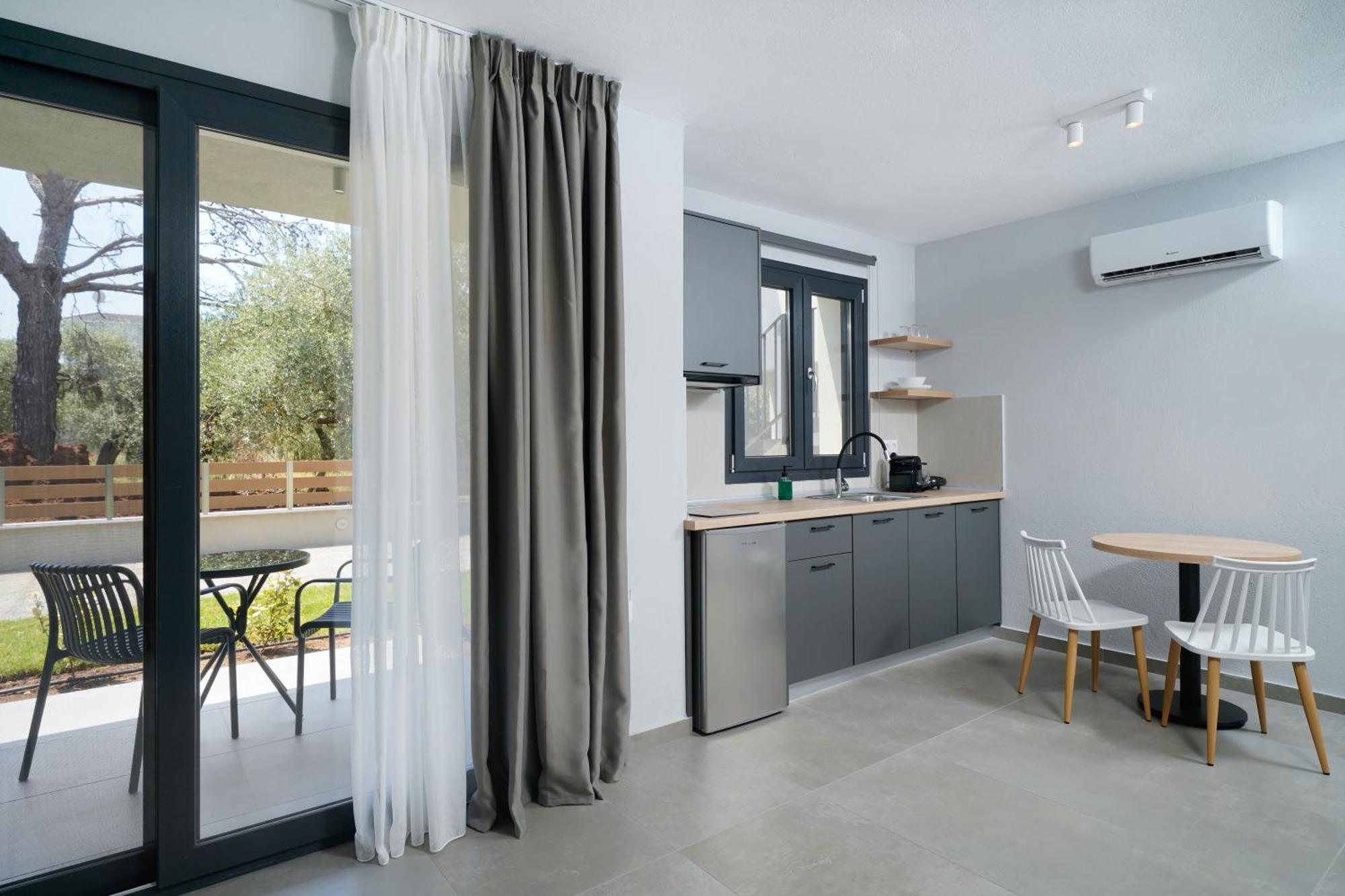 Hotel Olive Roots Skala Rachoni  Exterior foto